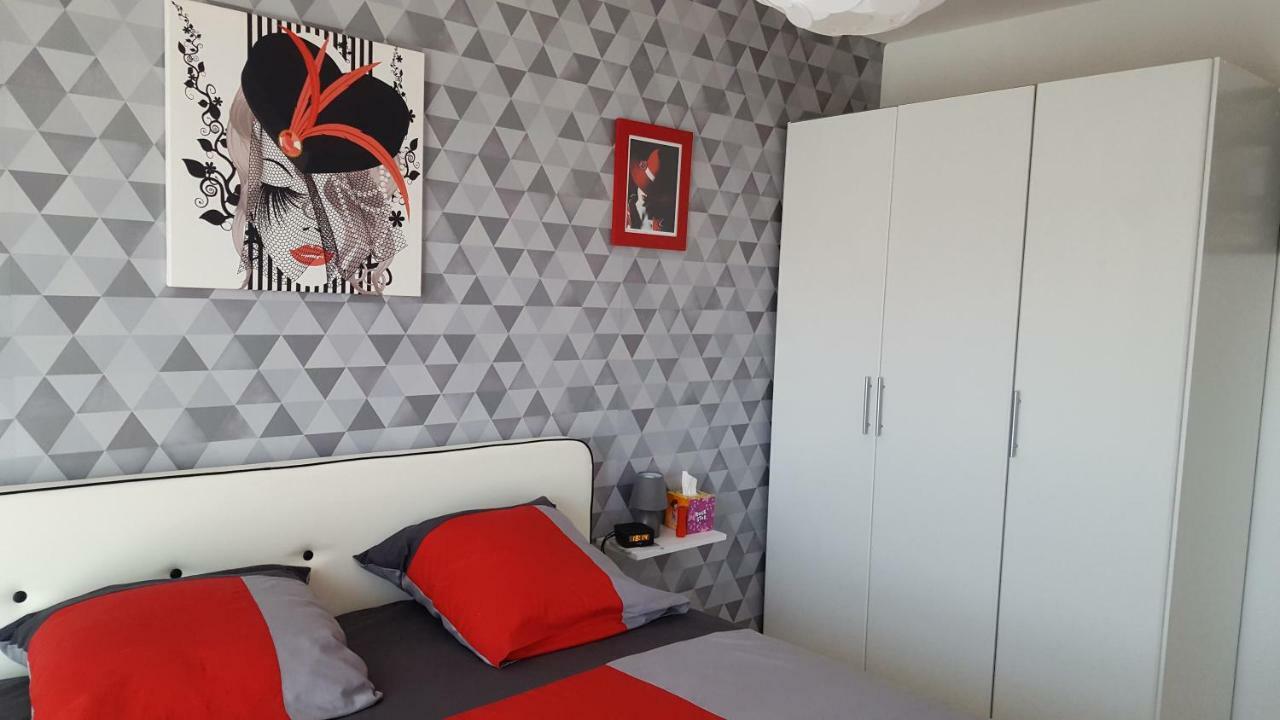 Chambres D'Hotes Chez Pat Et Nanou シス・フール・レ・プラージュ エクステリア 写真